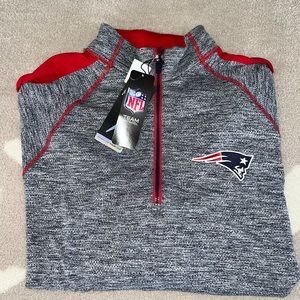 Mens New England Patriots quarter zip up.  Antigua apparel.